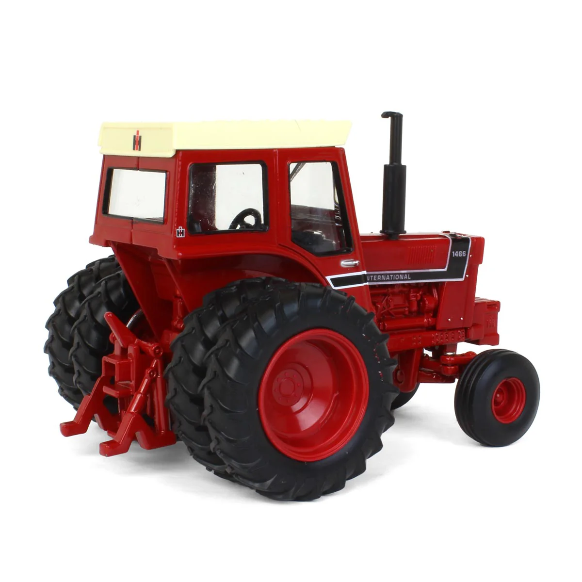 1/32 International 1466 Black Stripe Tractor with Duals by ERTL - Image 3
